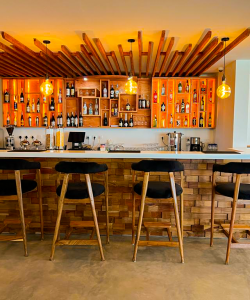 bar
